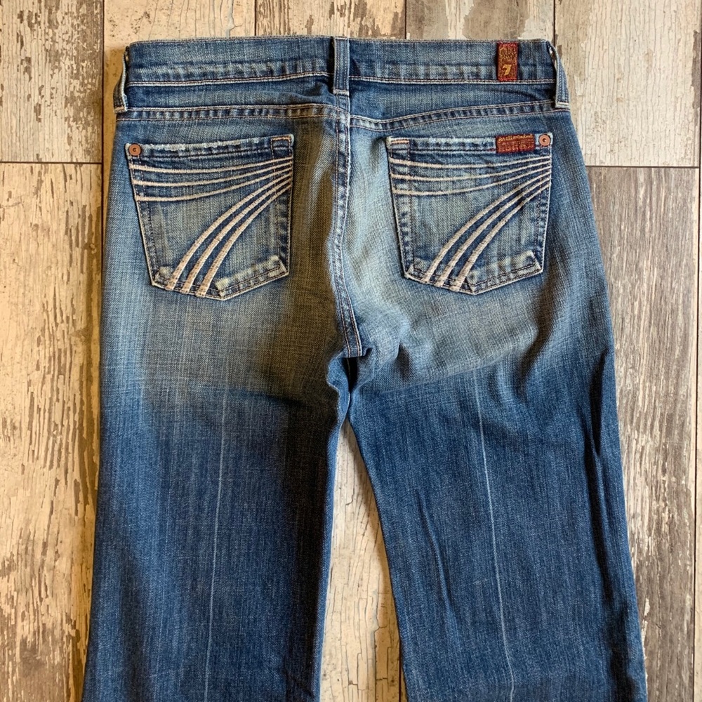 7 for all Mankind - size 25 - Medium wash jeans
